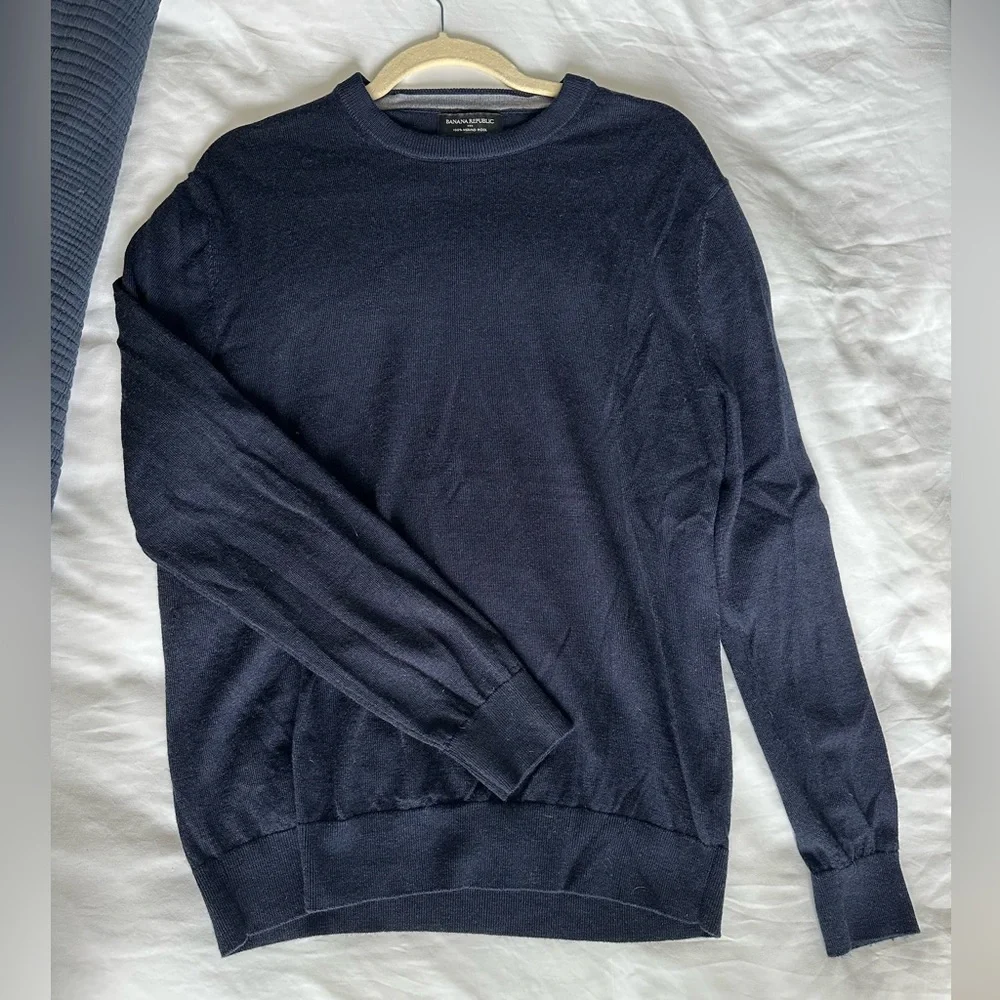 Banana Republic Unisex Navy Merino Wool Sweater - Picture 1 of 8